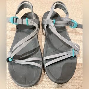 Teva women’s Sirra sport sandal Size 10